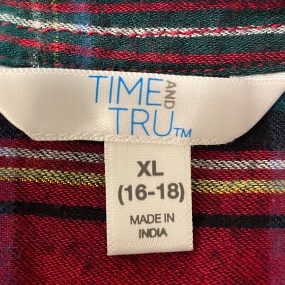 Red Green and Gold Plaid Button Down Long Sleeved Blouse, Sz XL - Picture 4 of 6